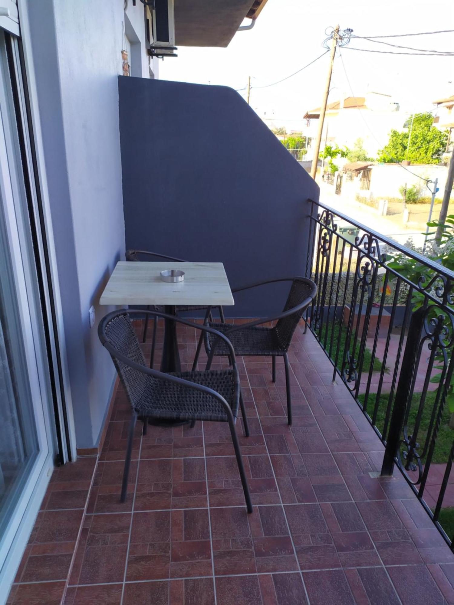 Noufara Apartments Nea Mesangala Room photo