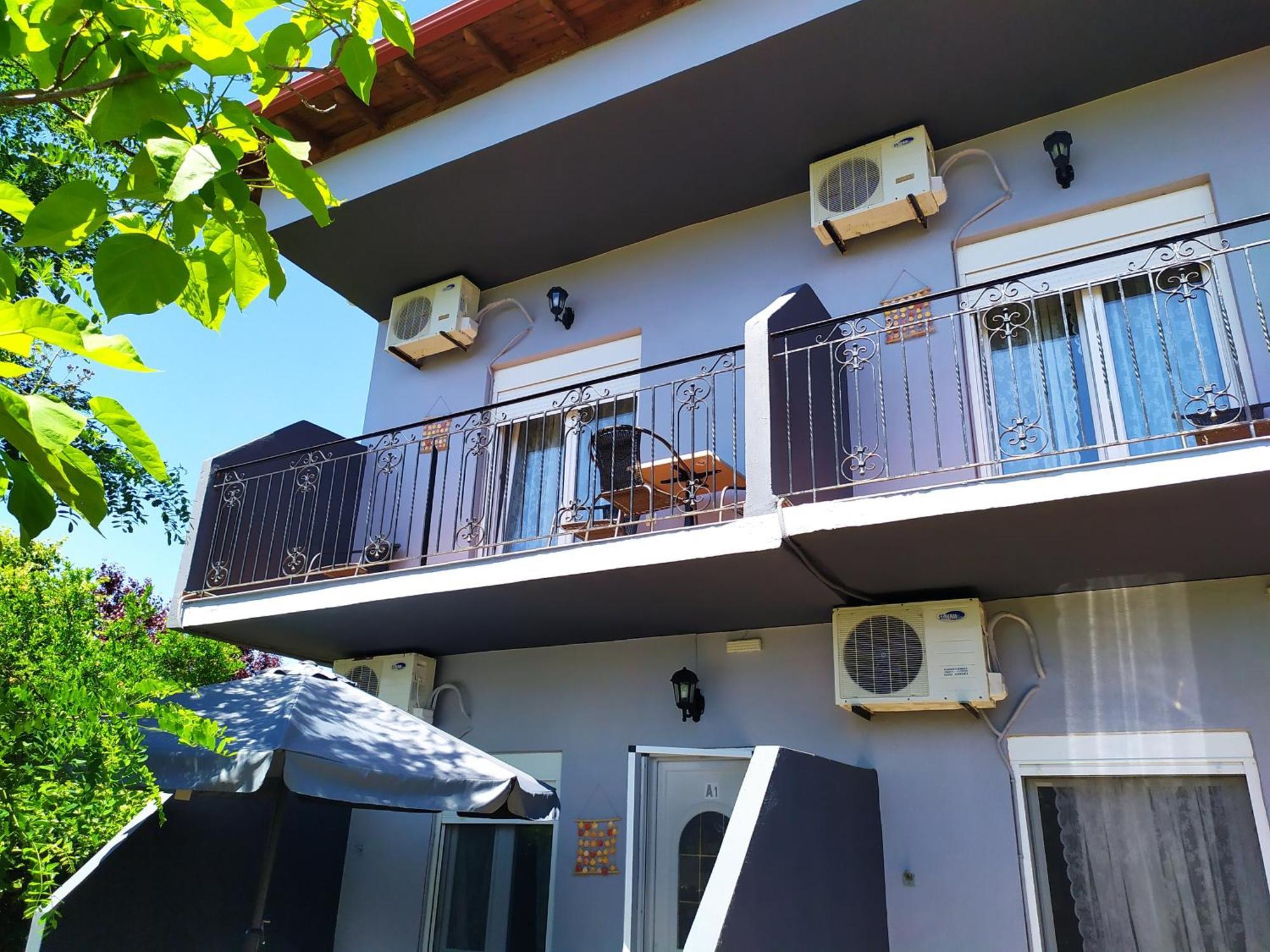 Noufara Apartments Nea Mesangala Room photo