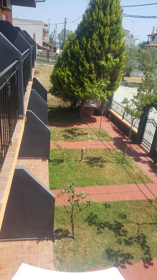 Noufara Apartments Nea Mesangala Exterior photo
